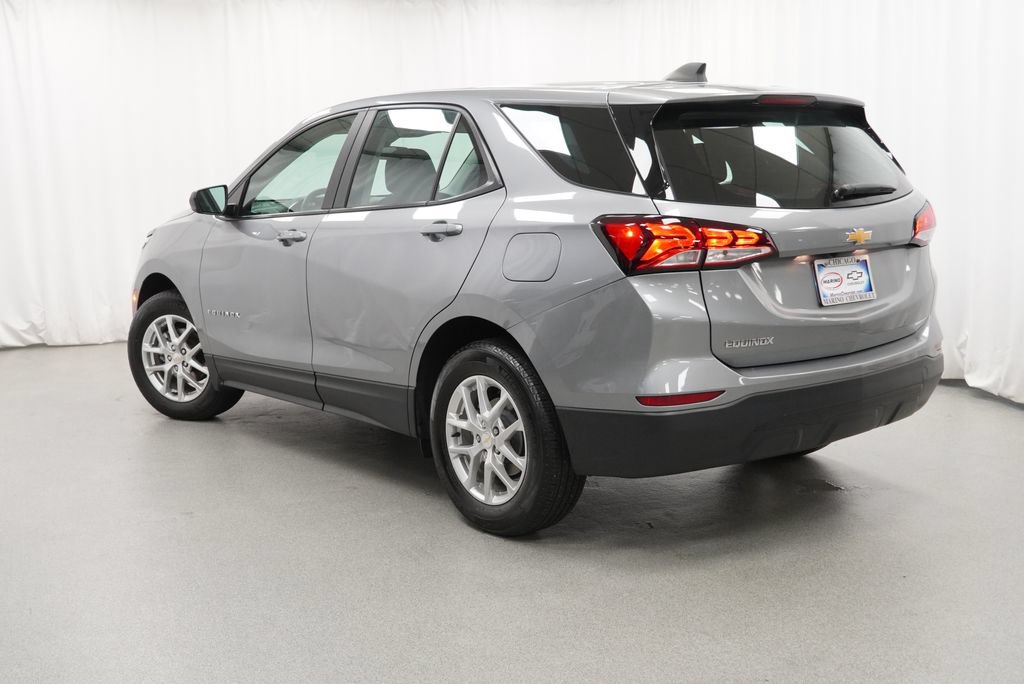 Certified 2024 Chevrolet Equinox LS w/ LPO, Floor Liner Package FWD image 6