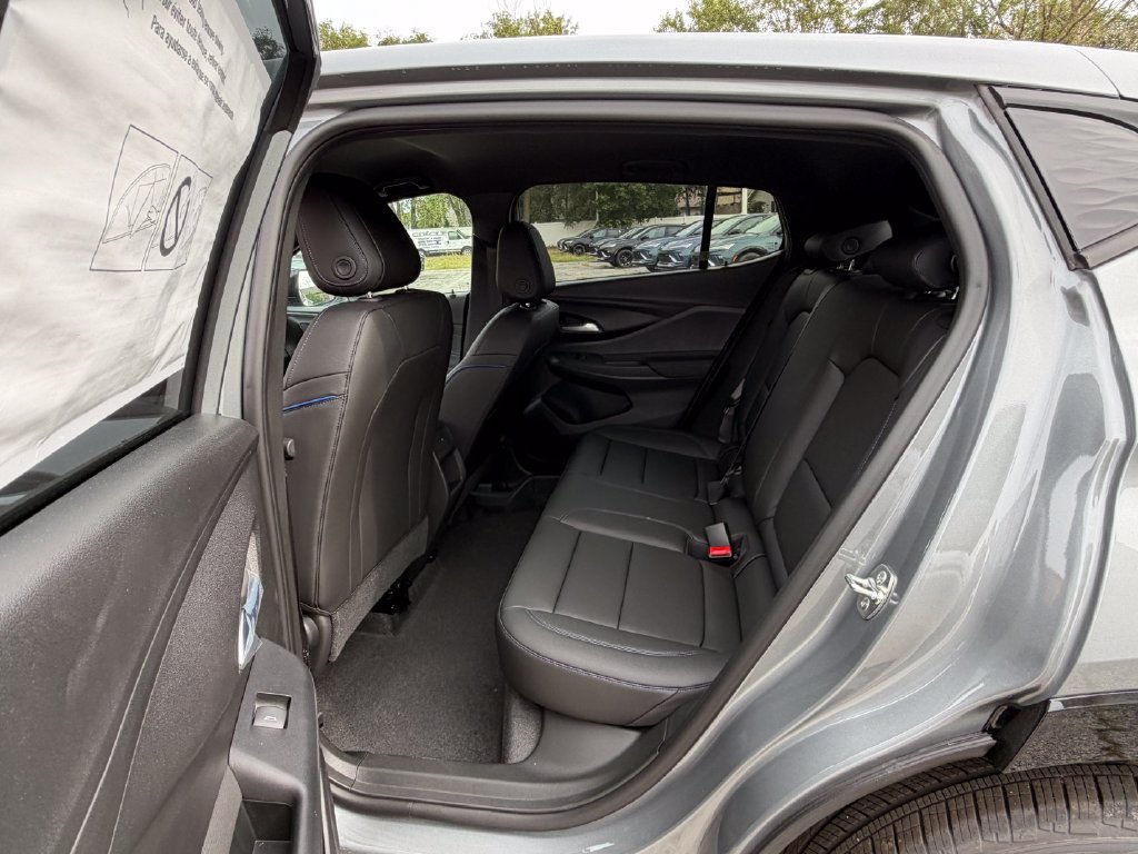 New 2026 Buick Envista Sport Touring FWD image 17