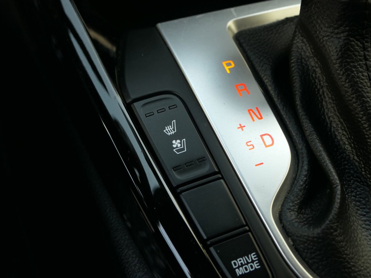 Used 2022 Kia Forte GT-Line w/ GT-Line Premium Package image 22