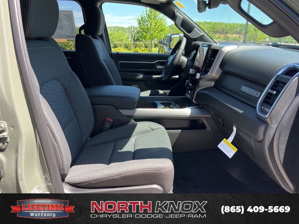 New 2026 RAM 1500 Big Horn AWD/4WD image 25