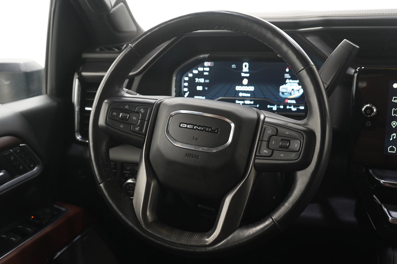 Used 2024 GMC Sierra 3500 Denali Ultimate image 14