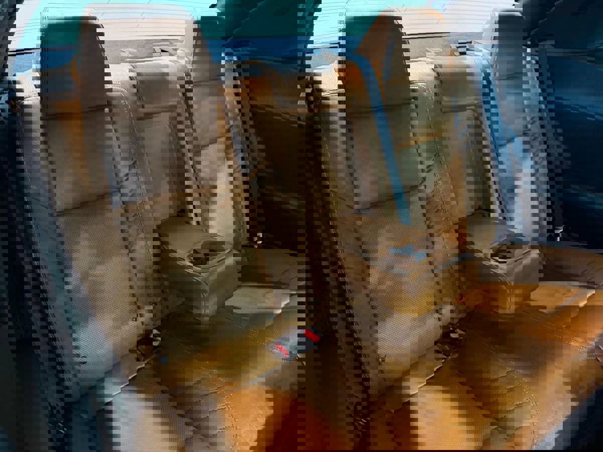 Used 2015 Dodge Challenger SRT Hellcat image 33