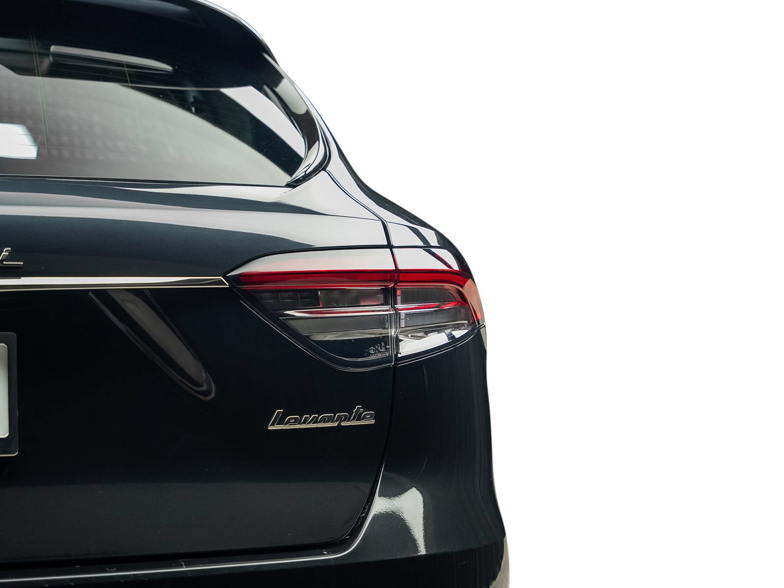 Used 2022 Maserati Levante Modena AWD/4WD image 19
