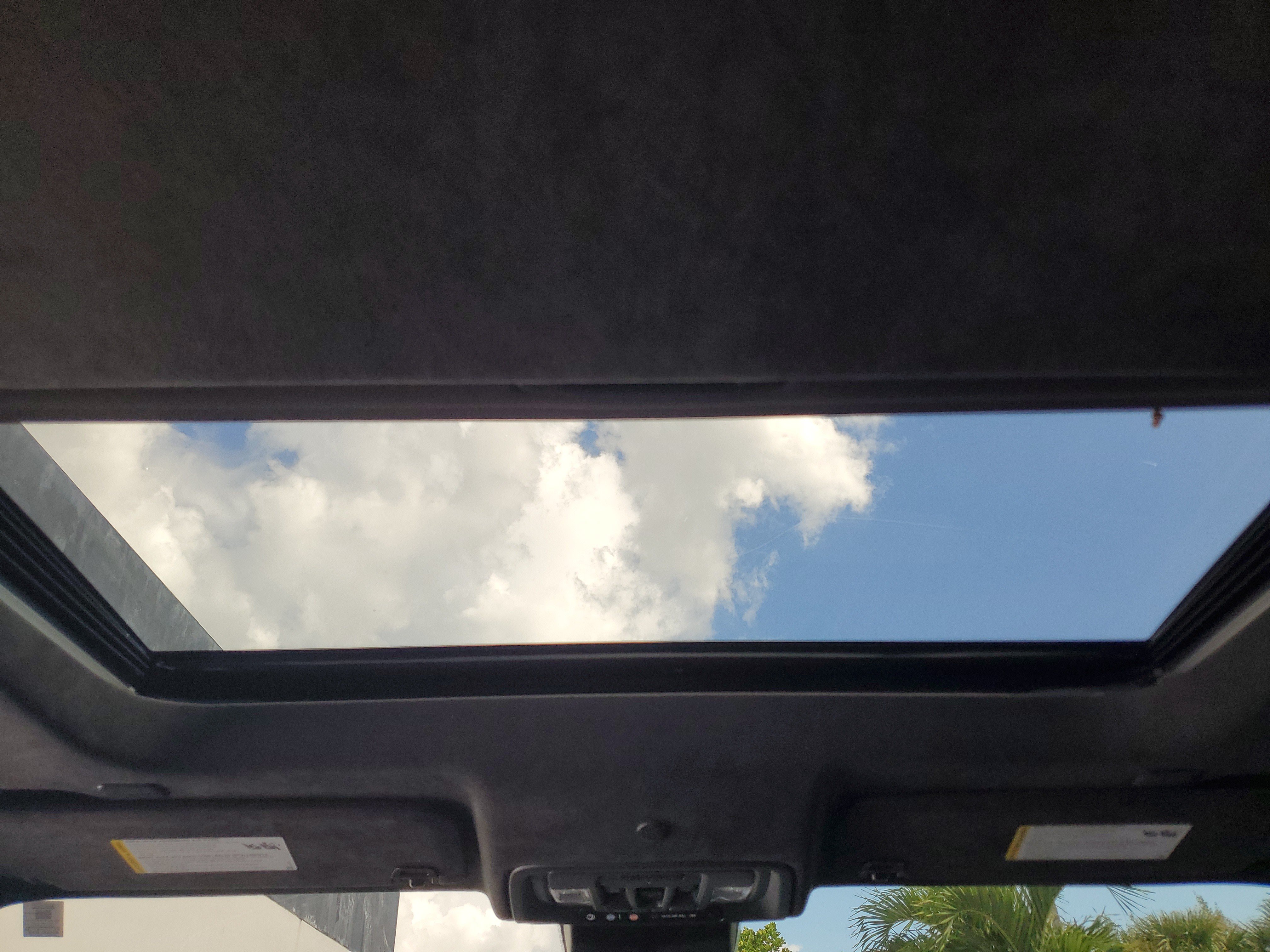 Used 2025 GMC Sierra 2500 AT4X AWD/4WD image 14