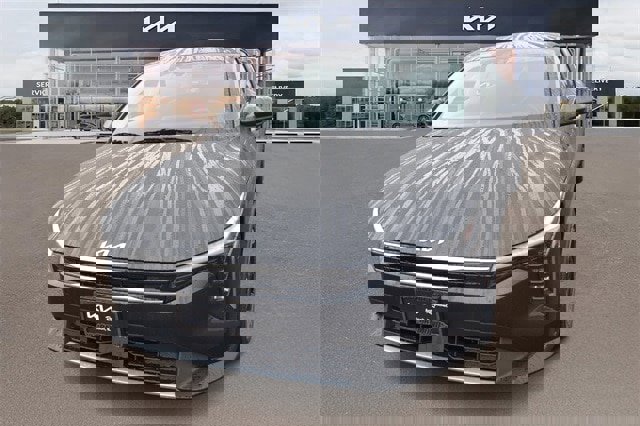 New 2025 Kia K4 EX image 7