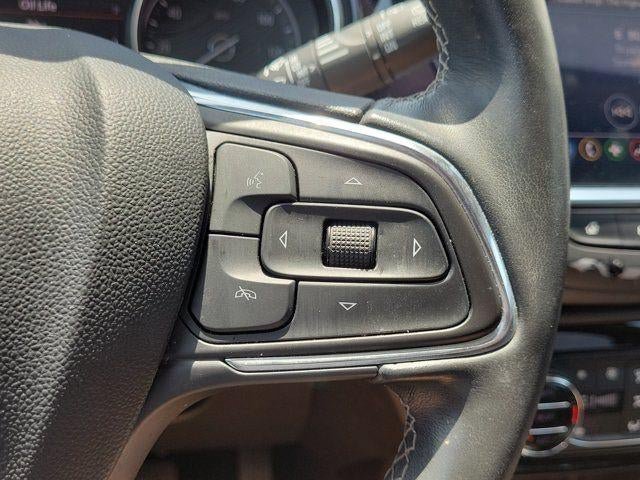 Used 2023 Buick Encore GX Essence w/ Experience Buick Package FWD image 22