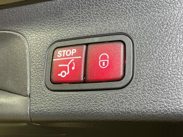 Used 2024 Mercedes-Benz GLS 450 4MATIC image 23