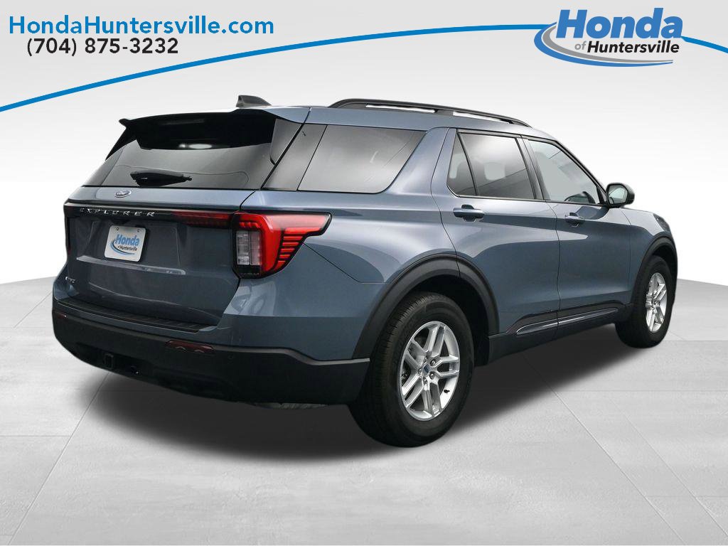 Used 2025 Ford Explorer Active RWD image 8