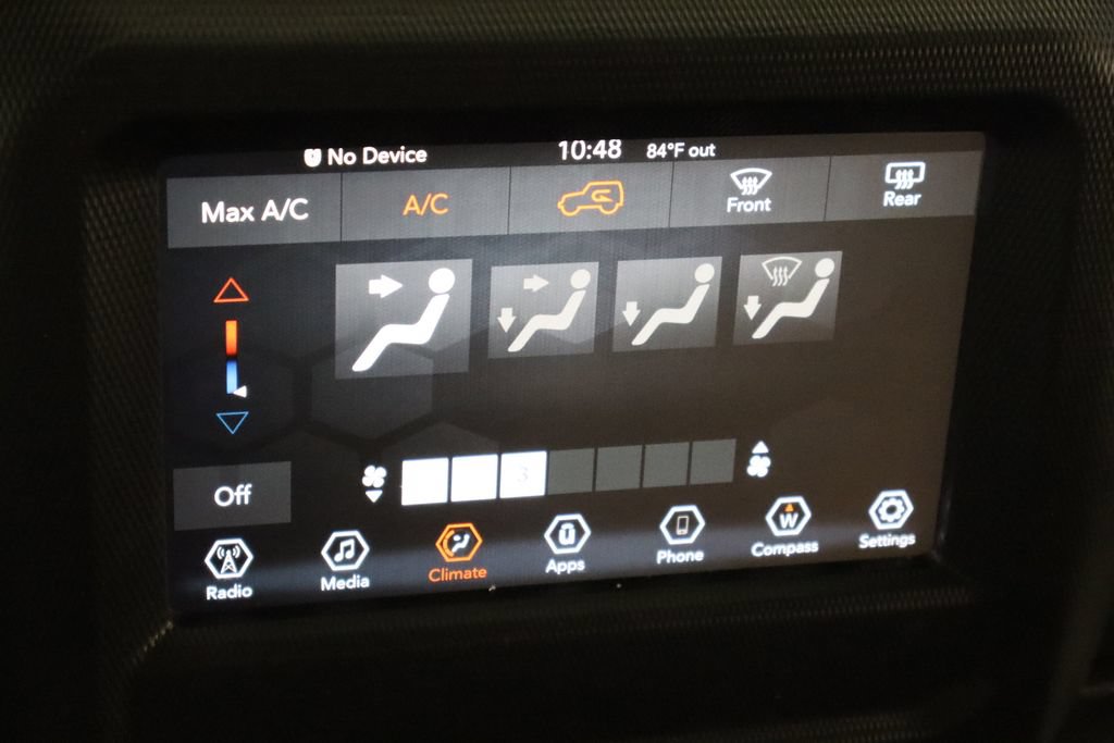 Used 2022 Jeep Wrangler Sport AWD/4WD image 23