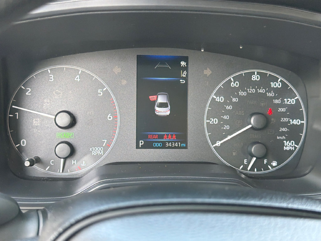 Used 2025 Toyota Corolla LE FWD image 21