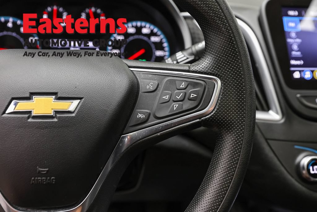 Used 2024 Chevrolet Malibu LT FWD image 16