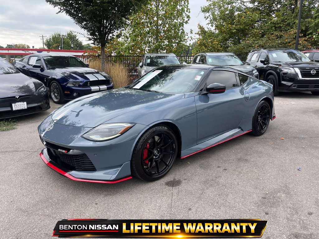 Used 2024 Nissan Z NISMO w/ Floor Mat Package RWD image 5