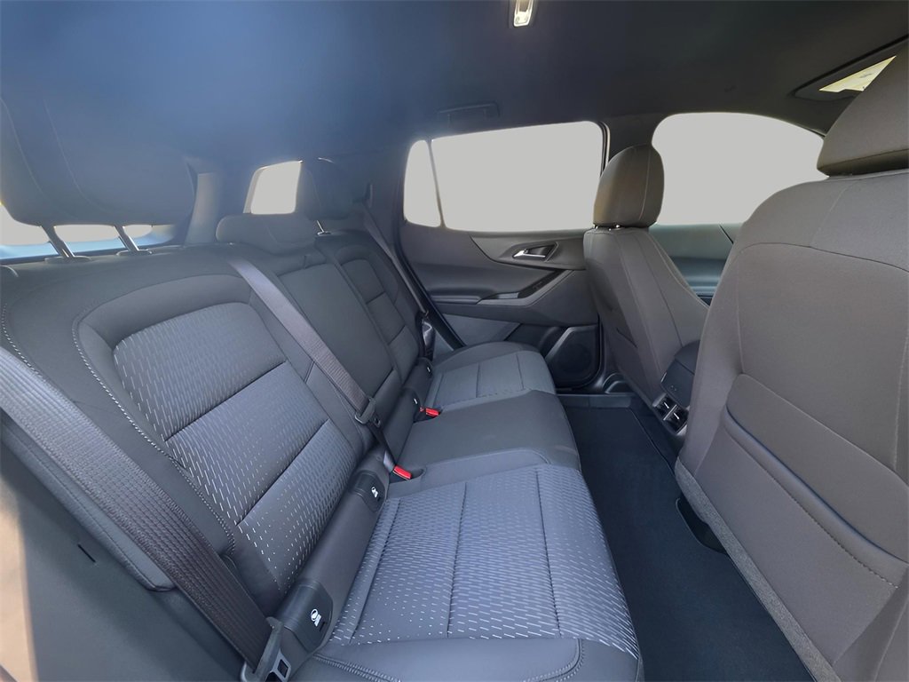 New 2026 Chevrolet Equinox LT w/ Safety and Technology Package image 8