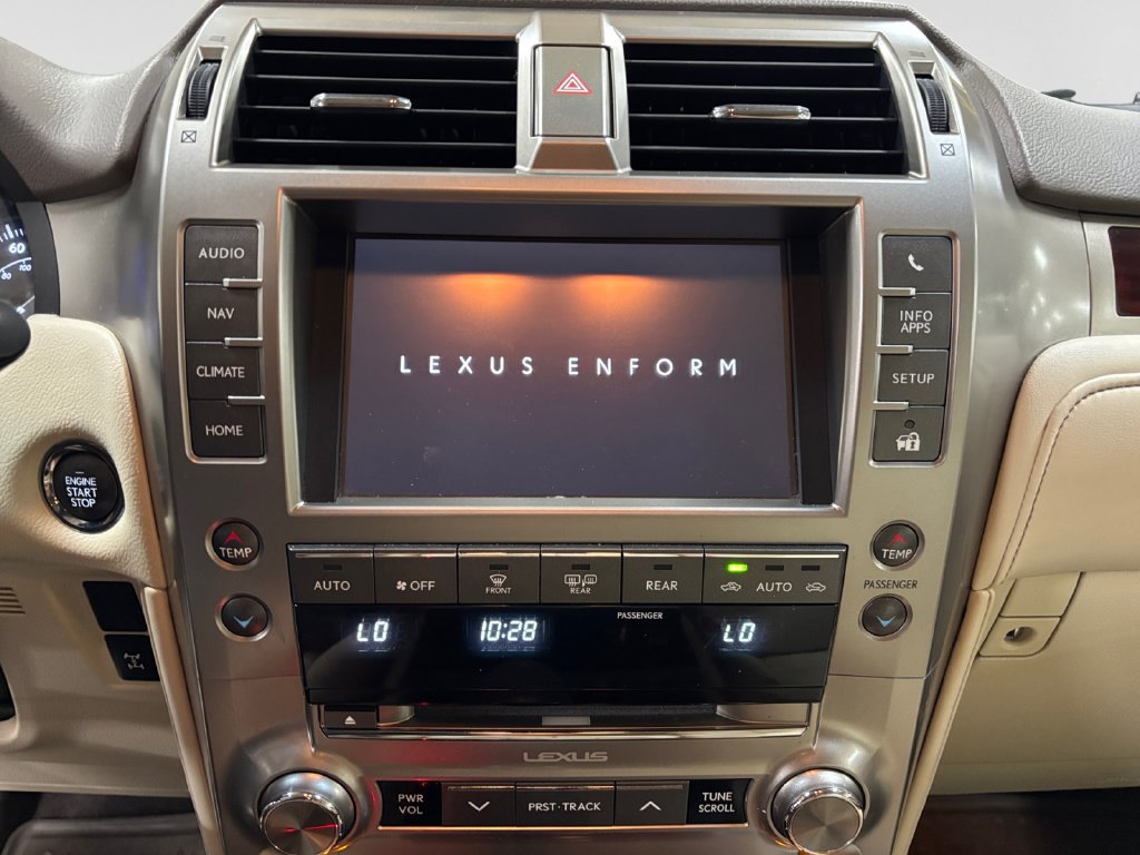 Used 2019 Lexus GX 460 Premium w/ Premium Package AWD/4WD image 21