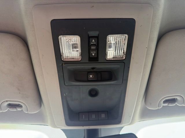 Used 2015 RAM 2500 Laramie w/ Black Appearance Group image 34