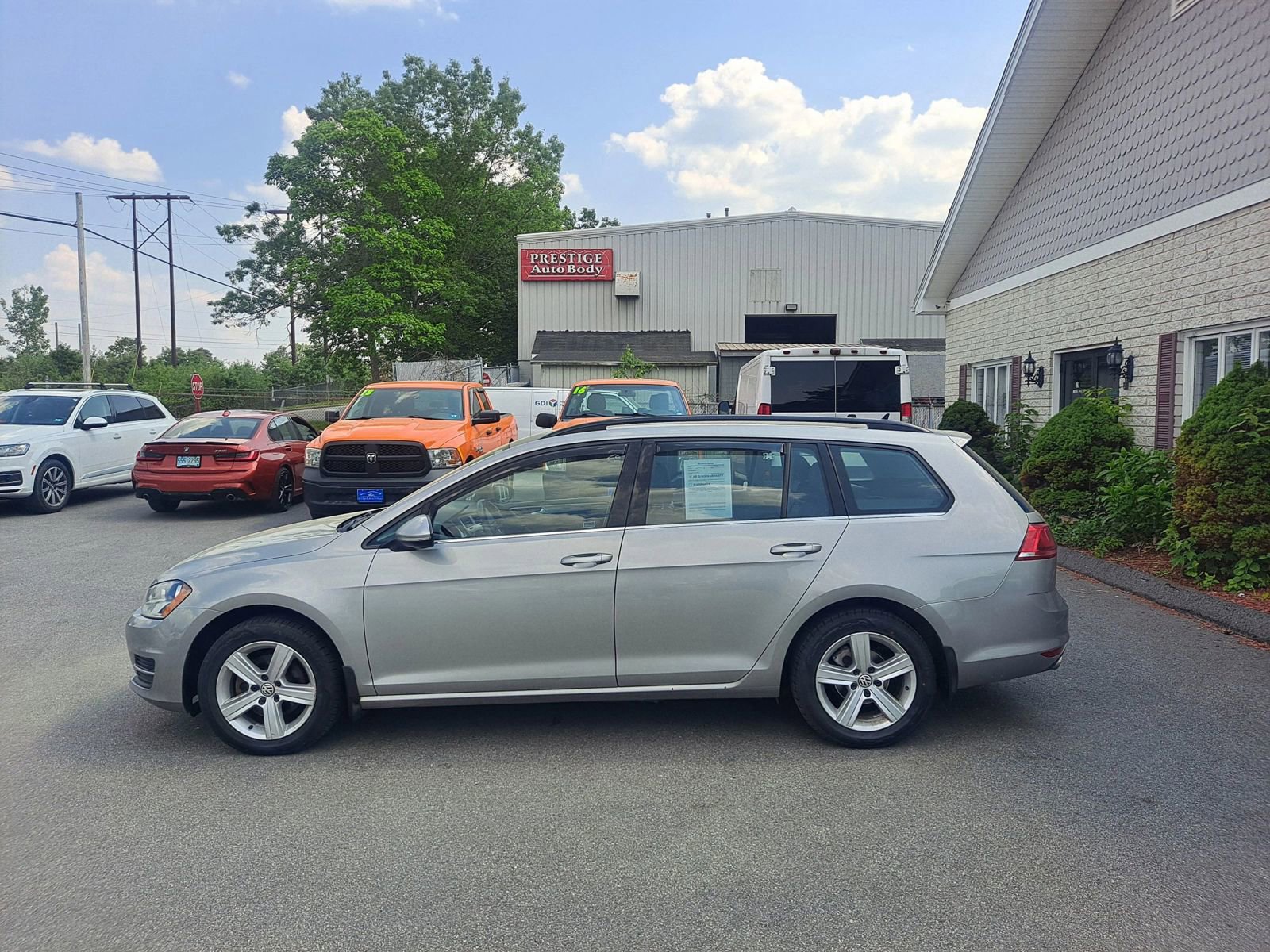 Used 2015 Volkswagen Golf TDI S image 4