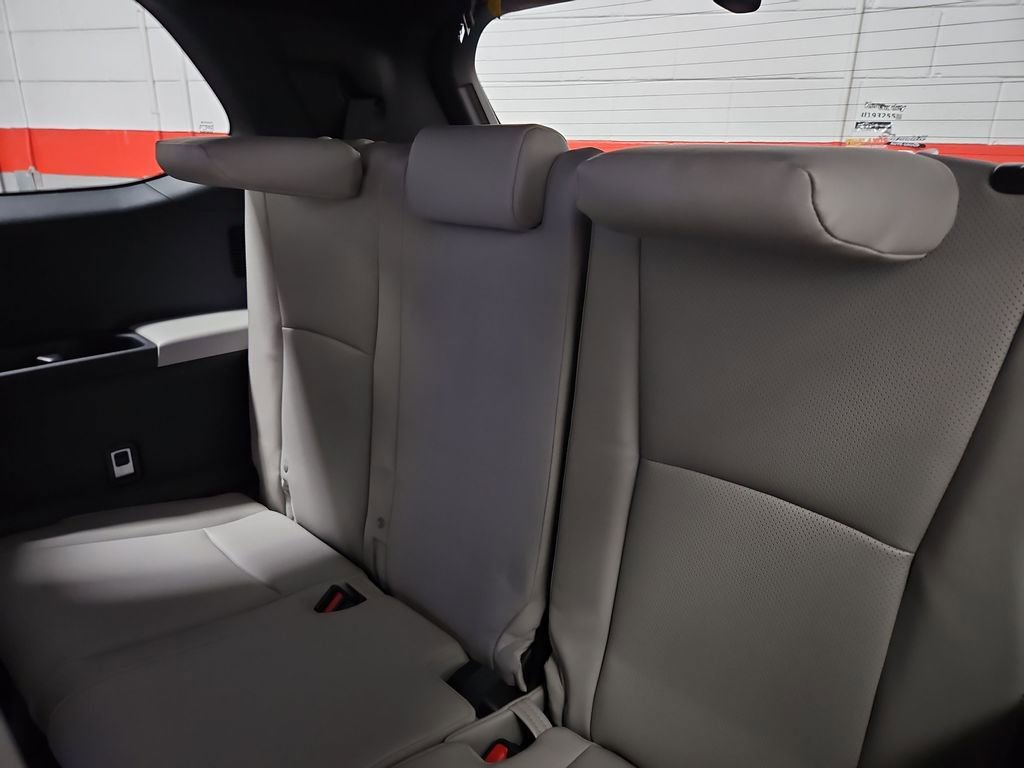 New 2026 Toyota Grand Highlander AWD Hybrid image 26
