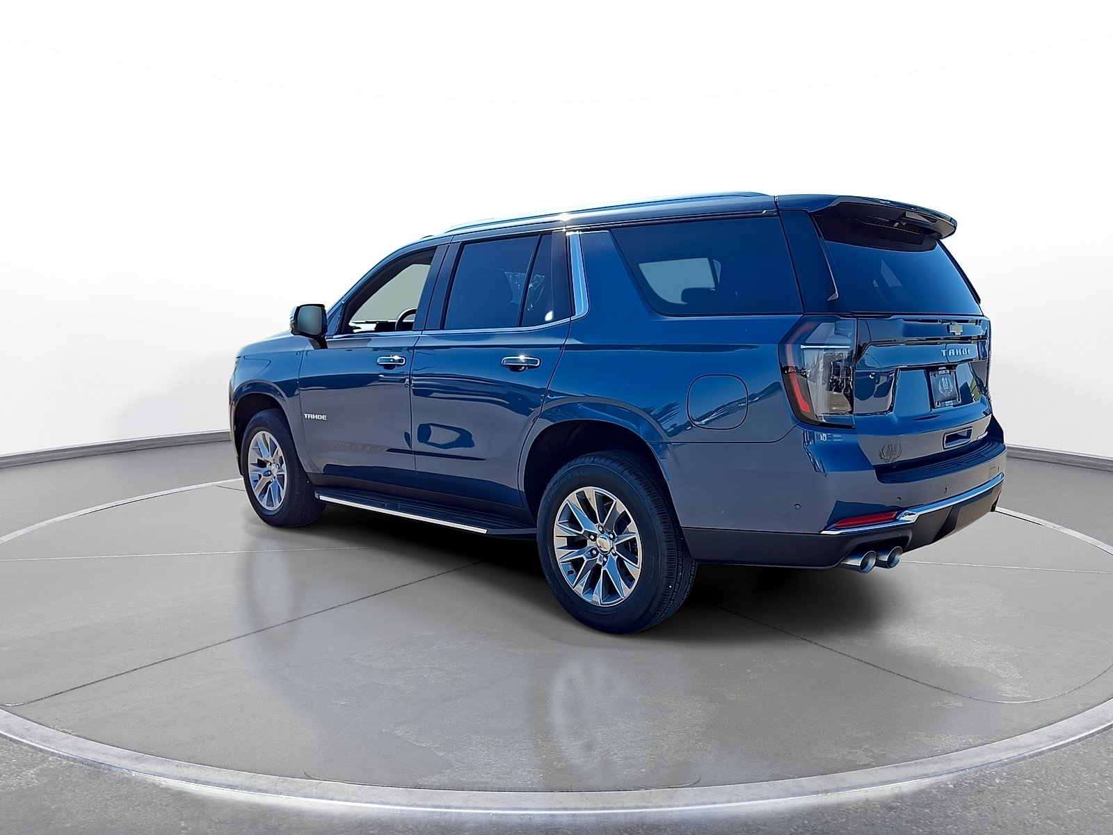 New 2026 Chevrolet Tahoe Premier w/ Sun And Tow Package AWD/4WD image 6