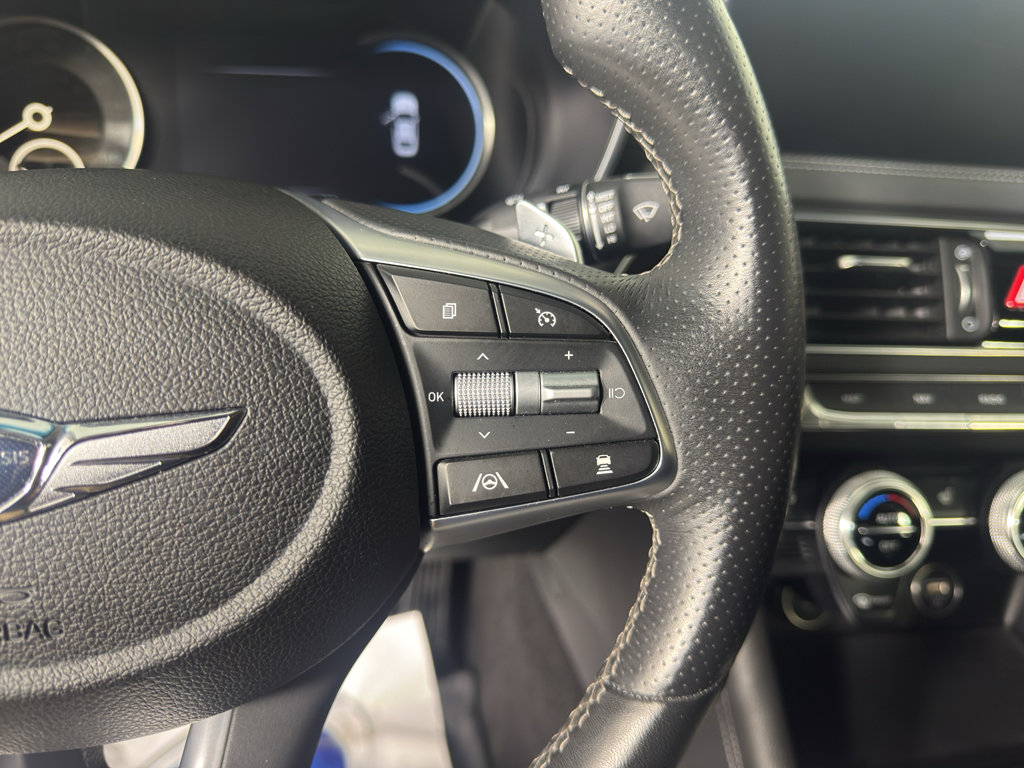Used 2023 Genesis G70 2.0T RWD image 21