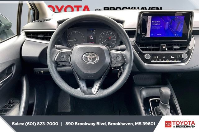 Used 2024 Toyota Corolla LE image 5