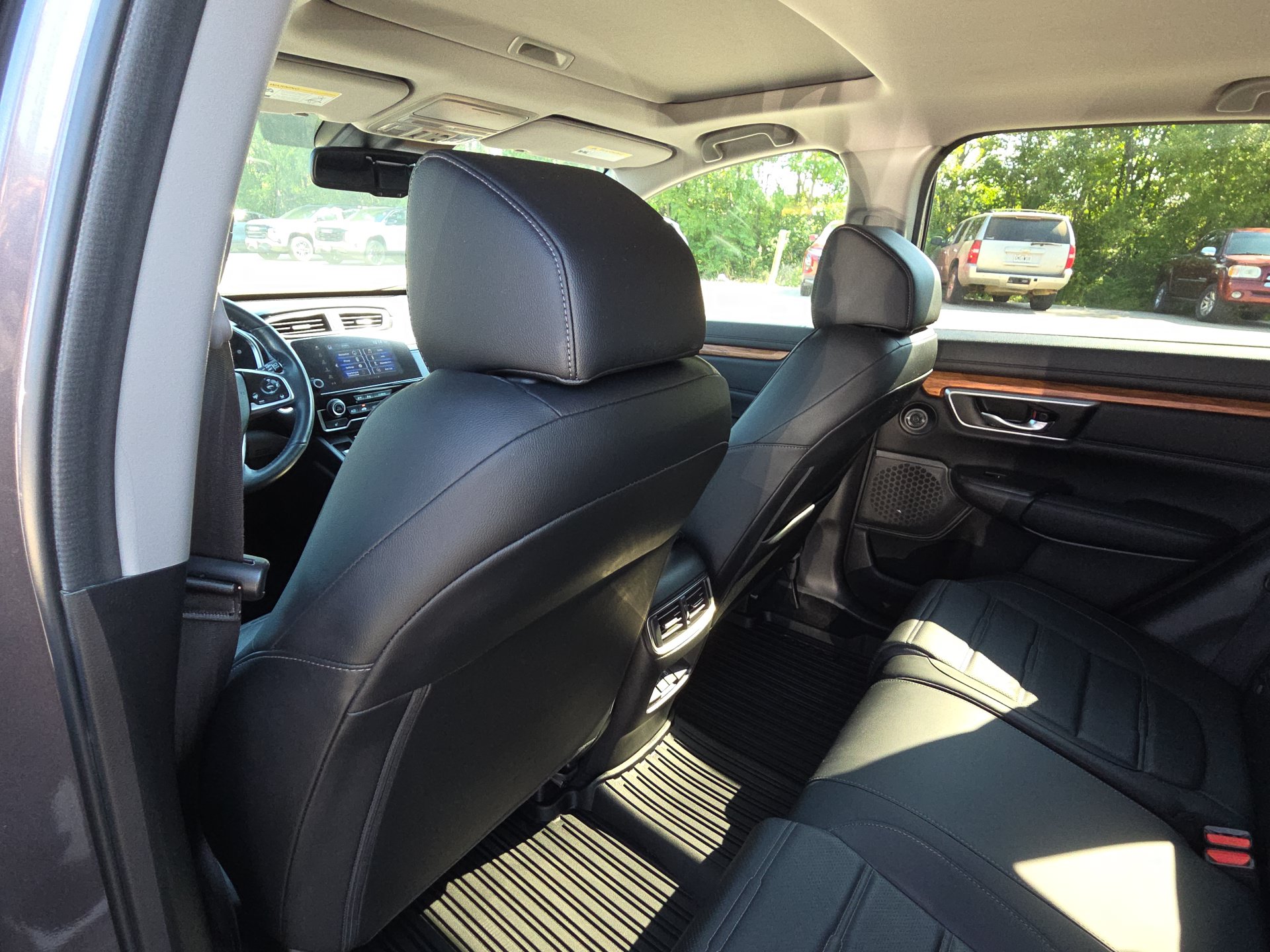 Used 2021 Honda CR-V Touring image 28