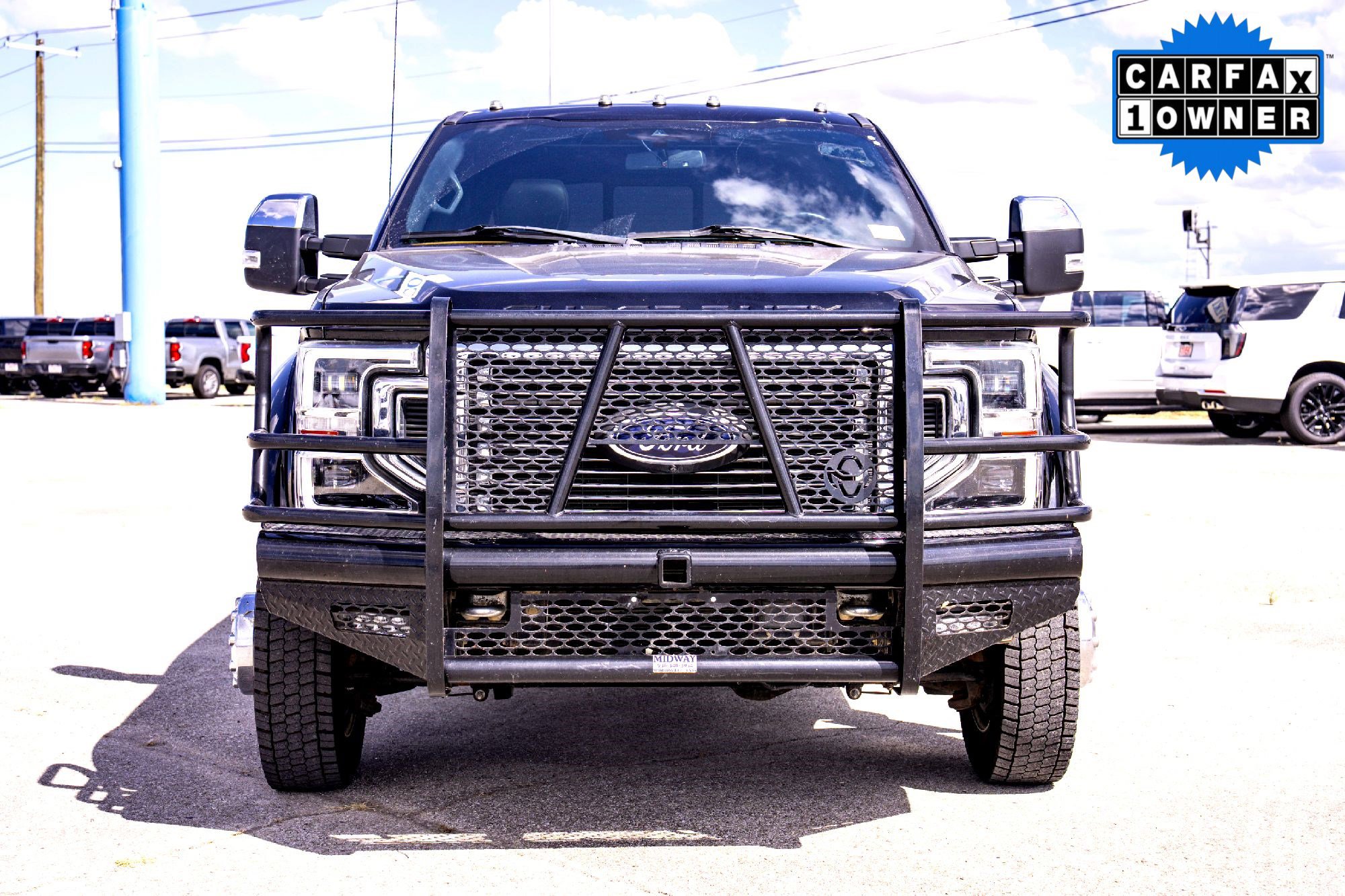 Used 2021 Ford F450 Platinum w/ FX4 Off-Road Package image 4