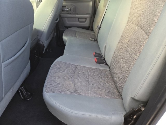 Used 2017 RAM 1500 Classic SLT w/ SLT Plus D￩cor Group image 14