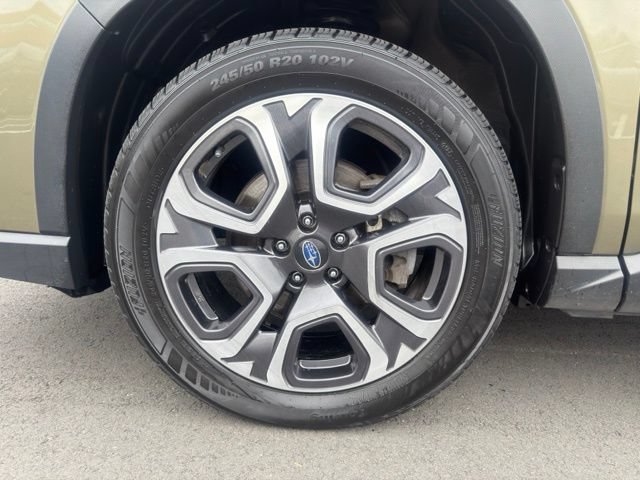 Used 2023 Subaru Ascent Limited AWD/4WD image 32