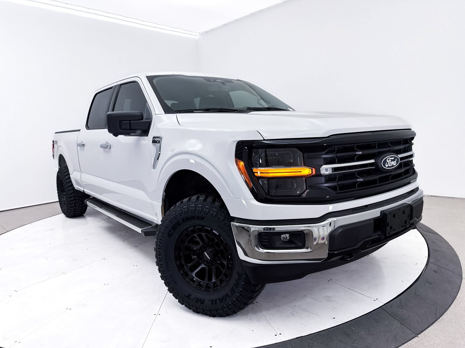Used 2024 Ford F150 XLT w/ FX4 Off-Road Package AWD/4WD image 1