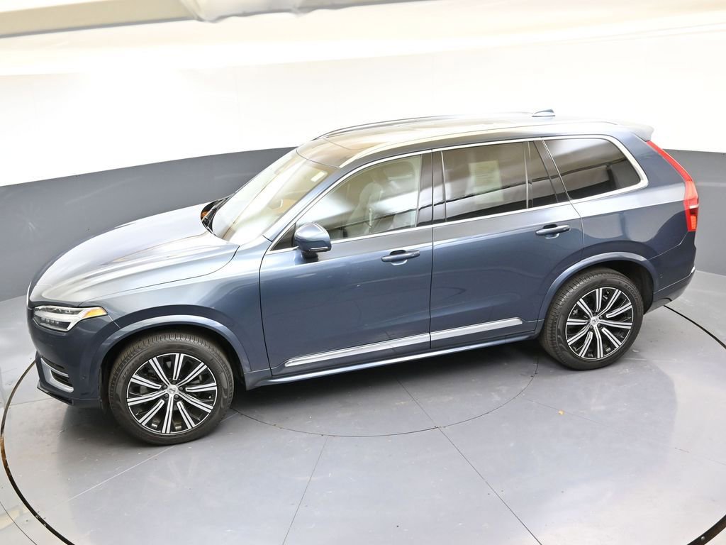 Certified 2024 Volvo XC90 B6 Plus image 36