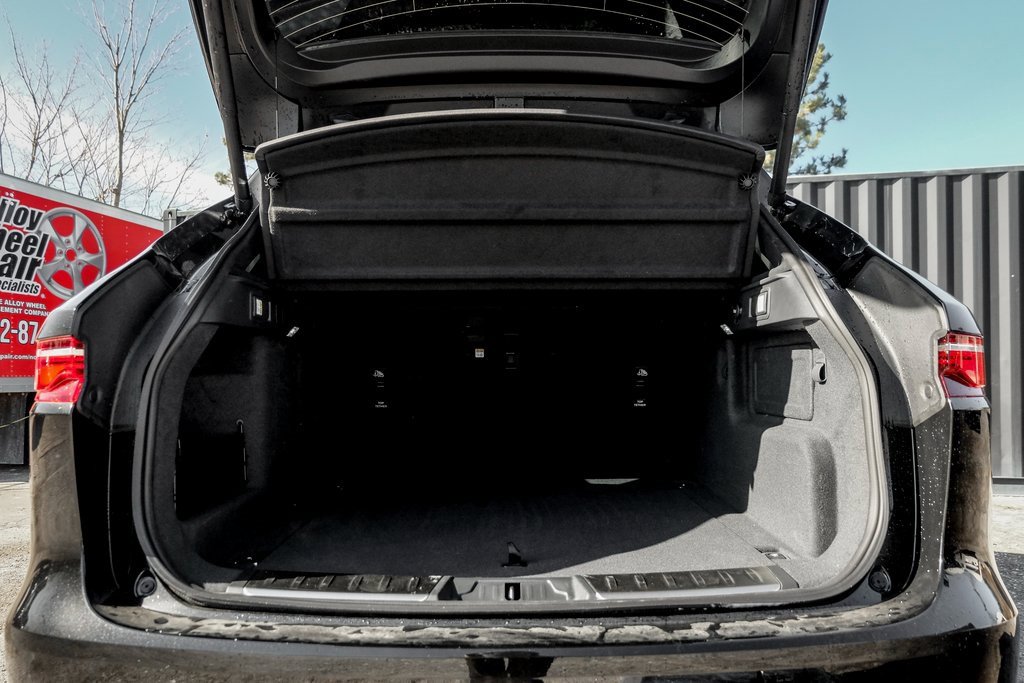 New 2025 Jaguar F-PACE R-Dynamic S image 8