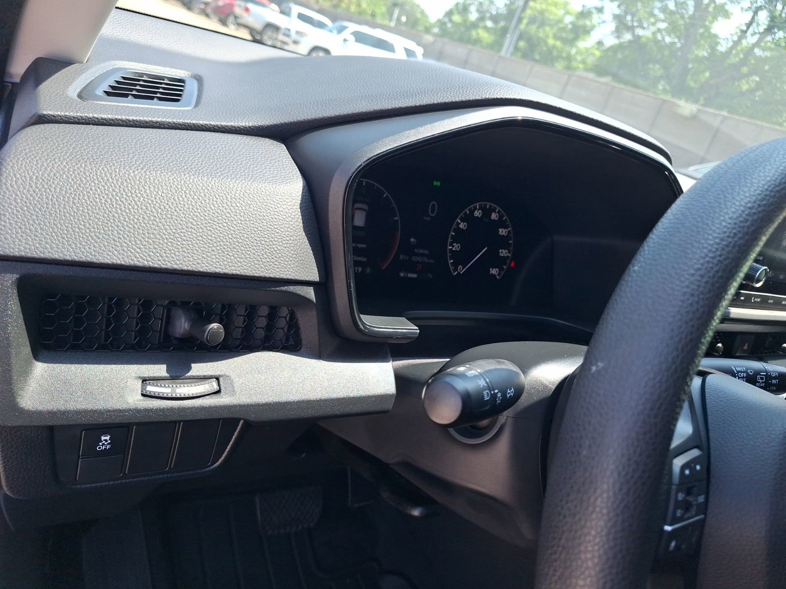 Used 2023 Honda CR-V LX image 17