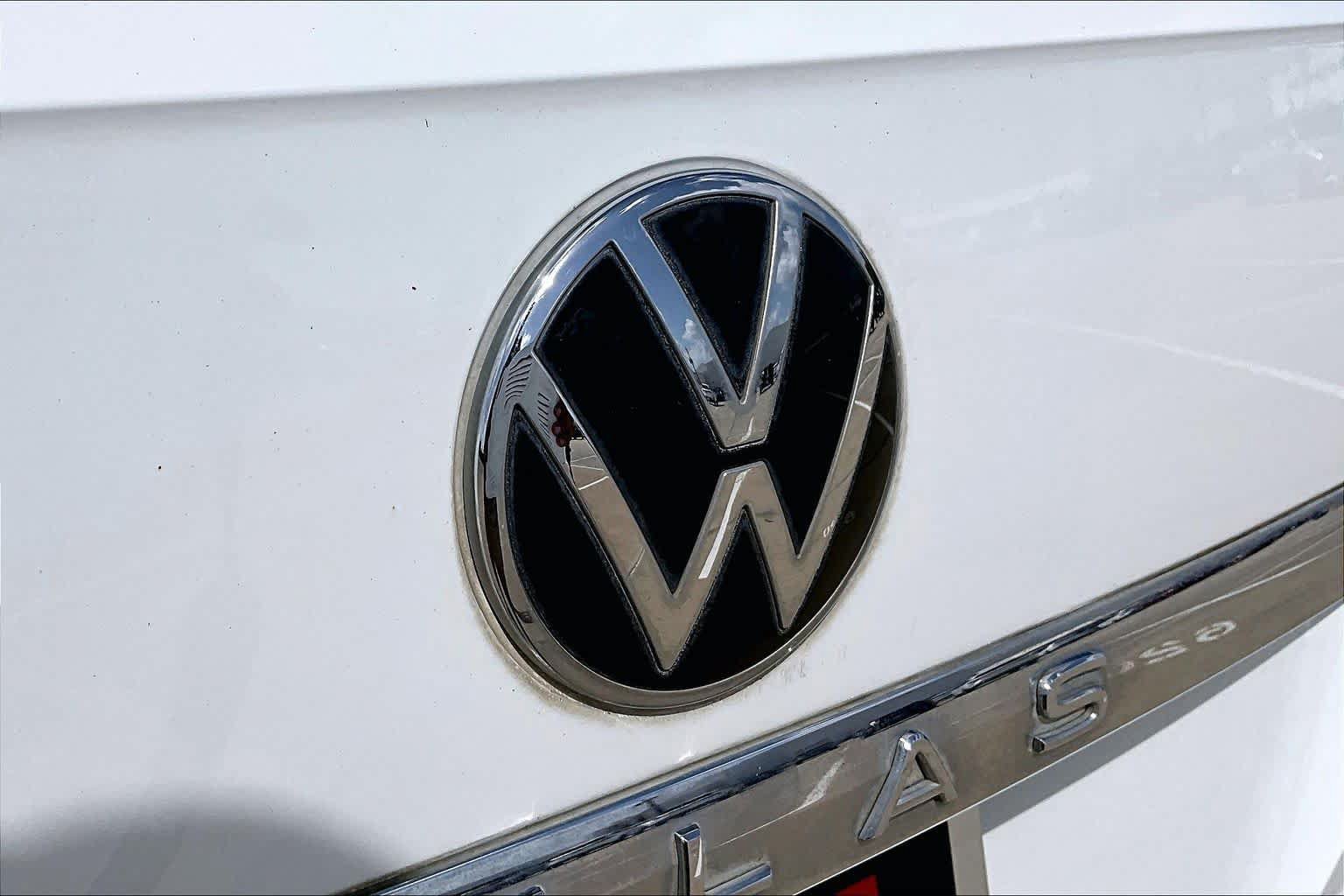 Used 2020 Volkswagen Atlas Cross Sport SEL Premium w/ Cross Sport MDO Package AWD/4WD image 30