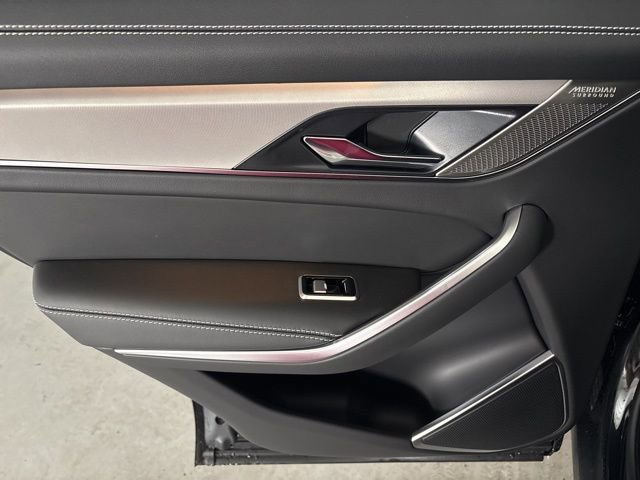 Used 2026 Jaguar F-PACE R-Dynamic S image 27