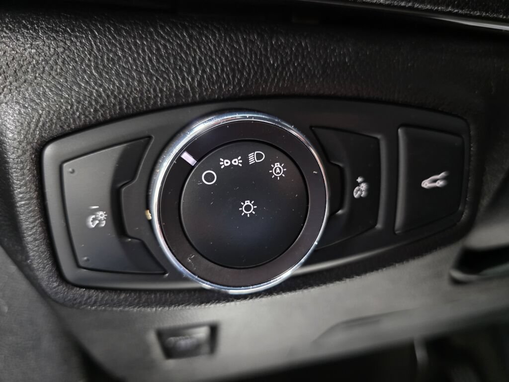 Used 2019 Lincoln MKC Select AWD/4WD image 15