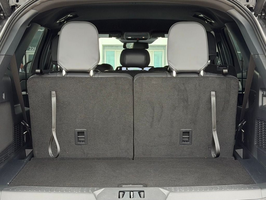 New 2026 Ford Explorer ST-Line w/ Premium Package RWD image 27
