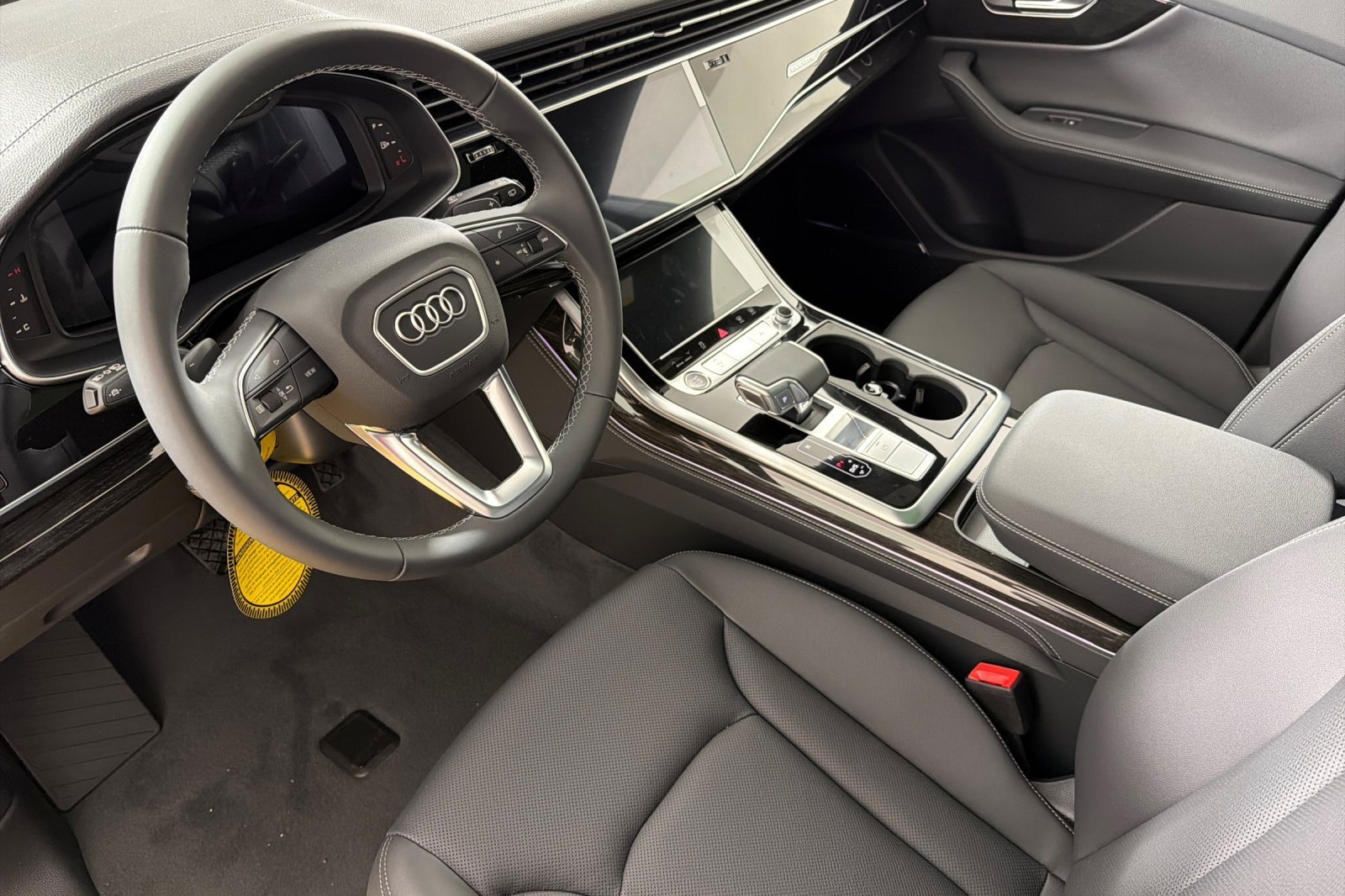 New 2026 Audi Q8 Premium Plus AWD/4WD image 9