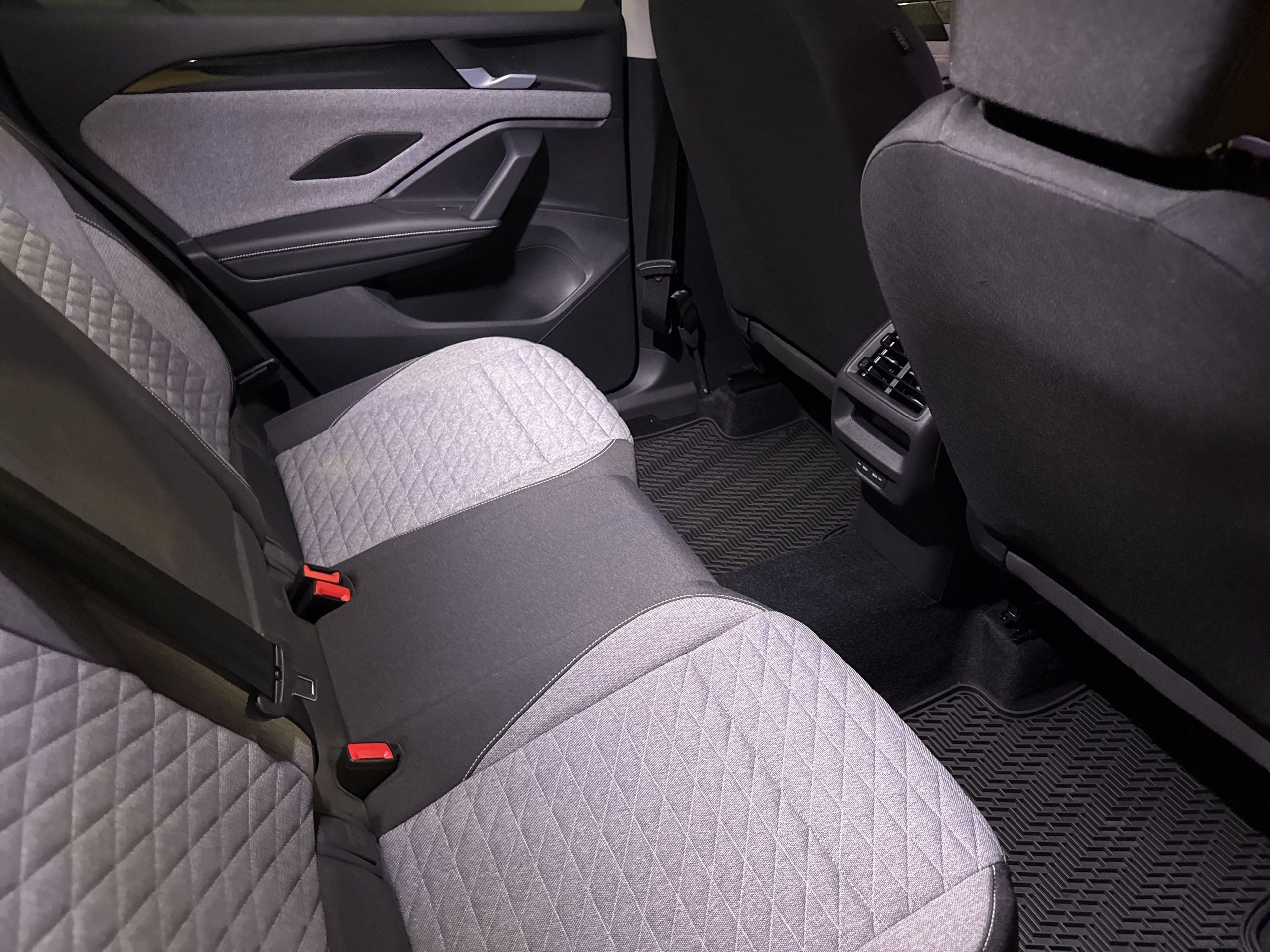 New 2025 Volkswagen Tiguan S FWD image 23