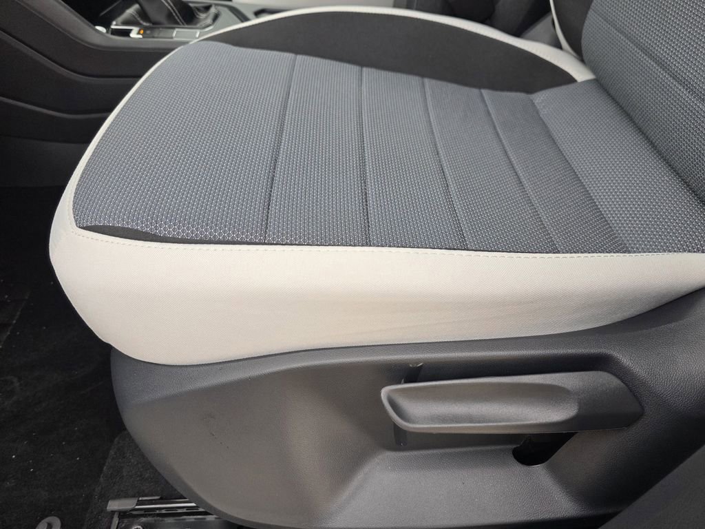 New 2026 Volkswagen Taos S FWD image 17