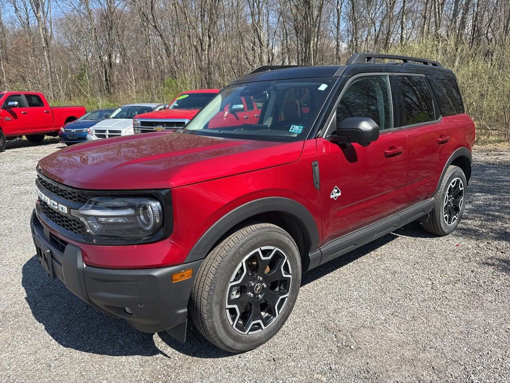 Used 2025 Ford Bronco Sport Outer Banks w/ Outer Banks Tech Package+ image 3