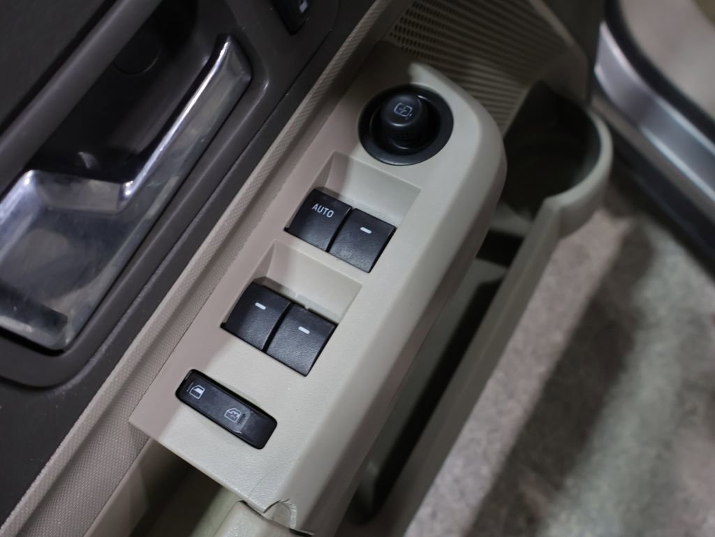 Used 2008 Ford Edge SEL AWD/4WD image 22