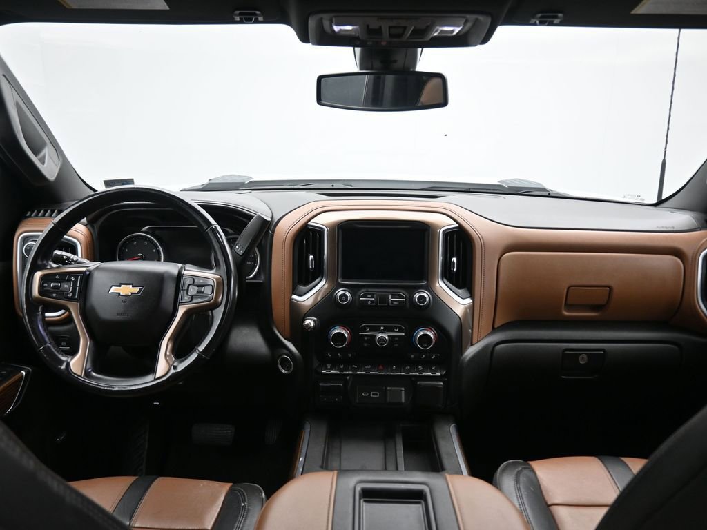 Used 2022 Chevrolet Silverado 2500 High Country w/ Safety Package II image 54