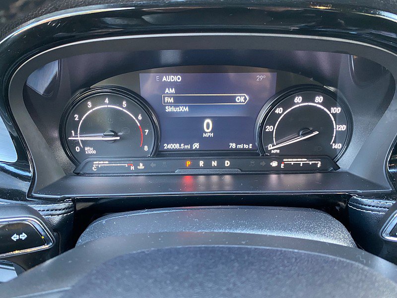 Used 2022 Lincoln Corsair AWD w/ Premium Package image 17