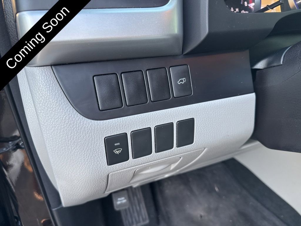 Used 2015 Toyota Highlander Plus AWD/4WD image 9