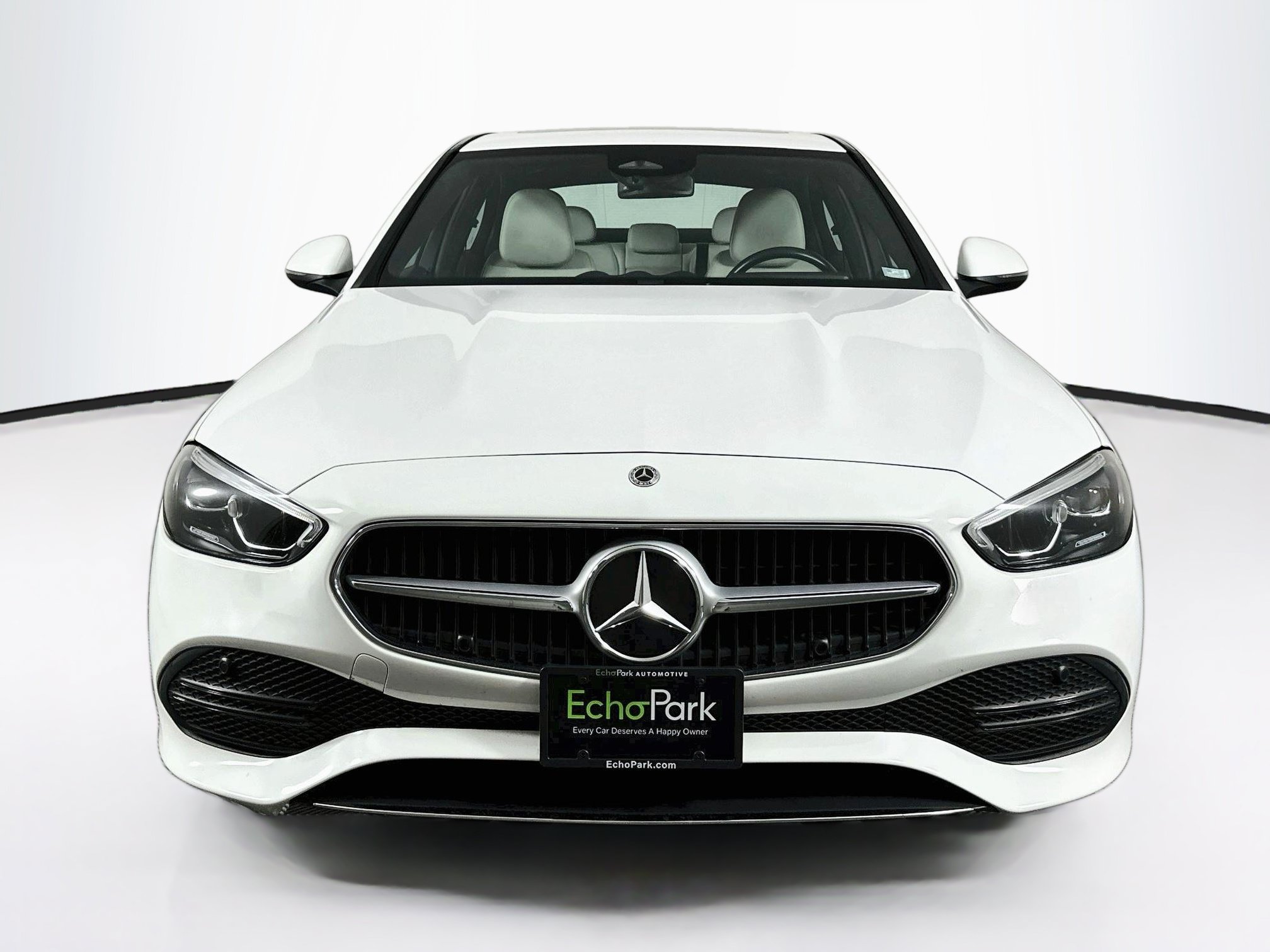 Used 2025 Mercedes-Benz C 300 Sedan image 2