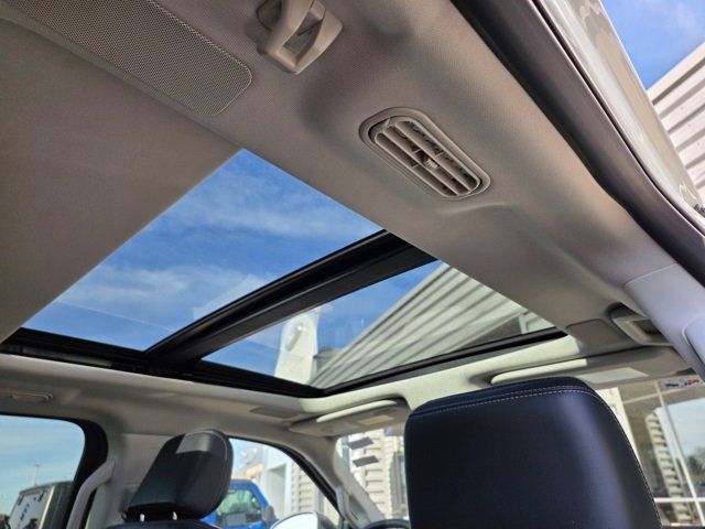 New 2025 Ford Expedition Max Platinum w/ Driver's Package image 13