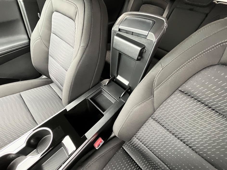 New 2027 Chevrolet Equinox LT w/ Midnight Edition FWD image 26