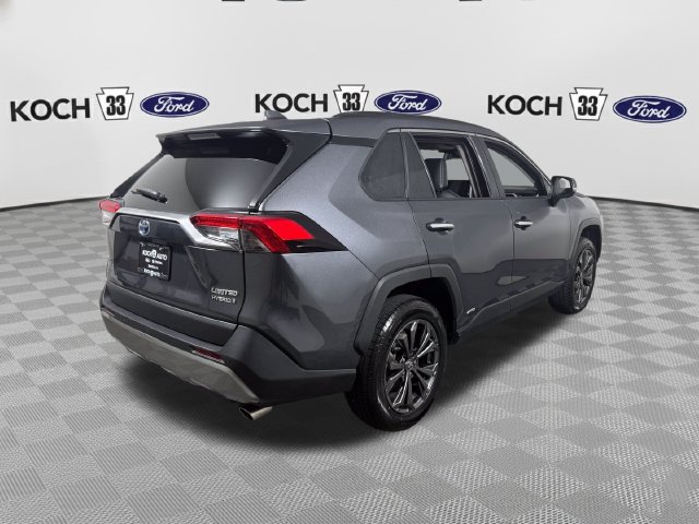Used 2022 Toyota RAV4 Limited AWD/4WD image 8