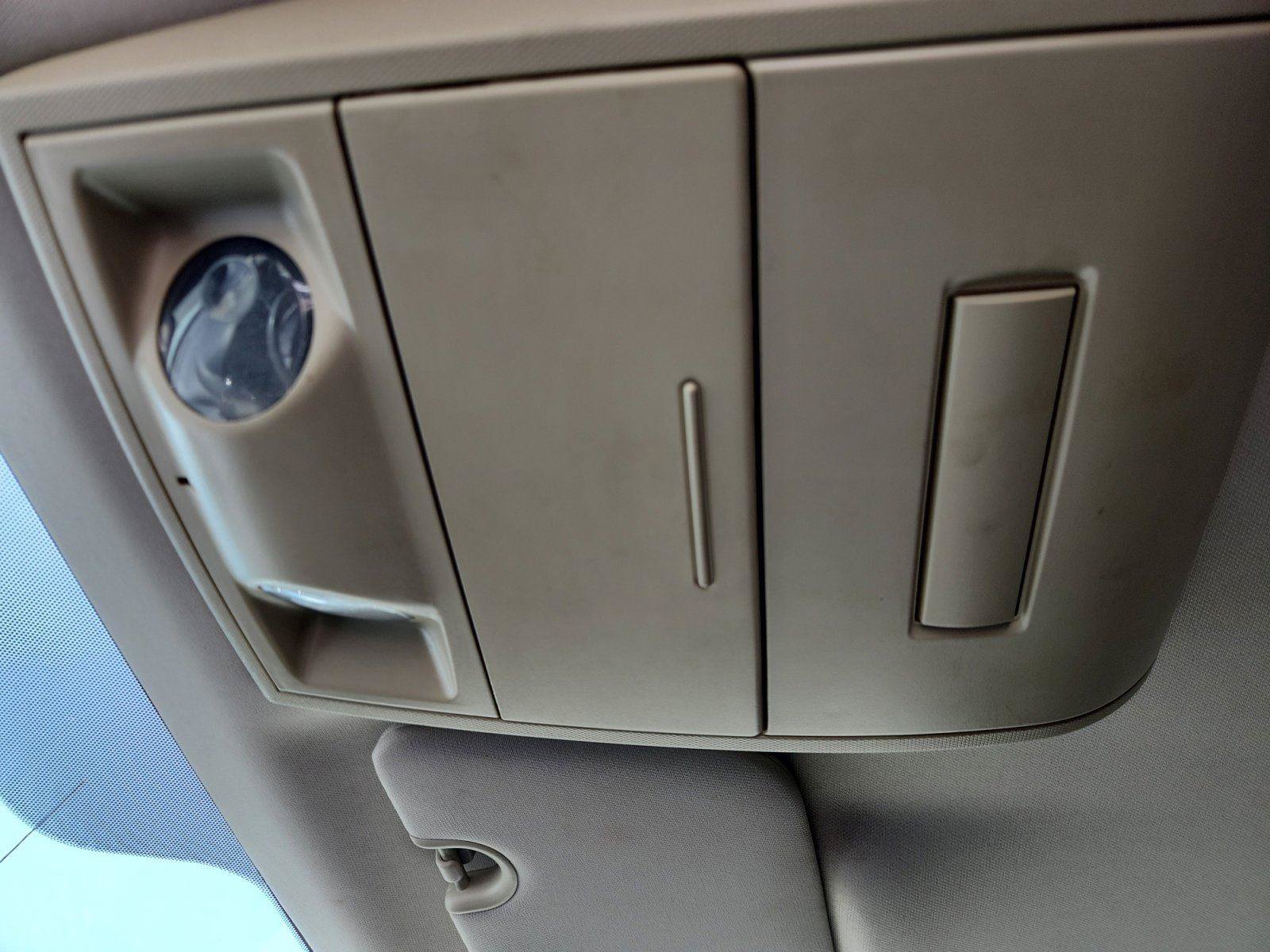 Used 2013 RAM C/V Tradesman FWD image 26