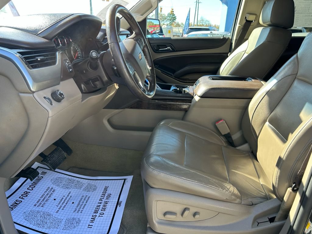 Used 2017 Chevrolet Tahoe LT RWD image 4